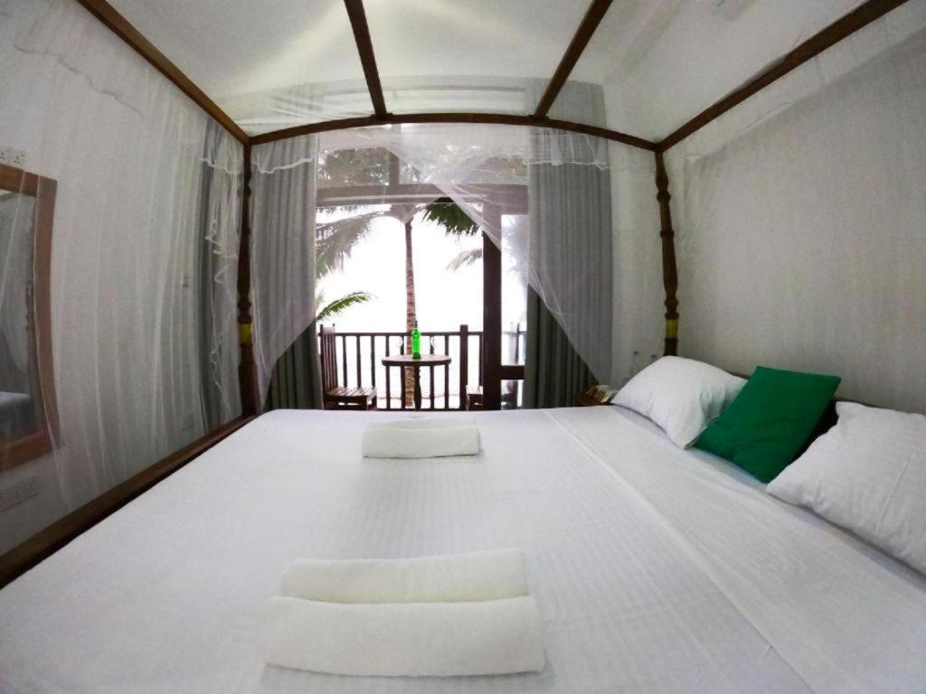 Asa Bay Beach Resort Талпе Екстер'єр фото